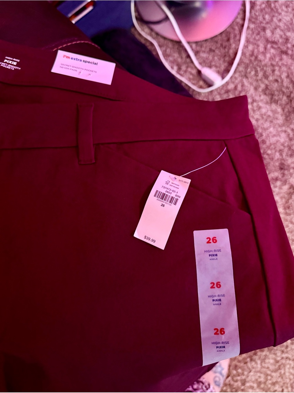 Women's High-Rise Pixie Pants in Burgundy